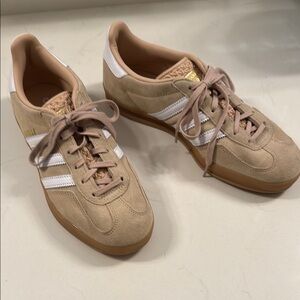 Adidas Women's Tan Suede Sneakers Gazelle